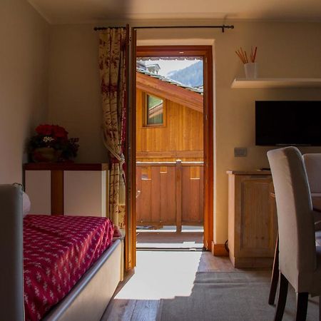 Maison Carrel Elegant 4 Breuil-Cervinia Dış mekan fotoğraf